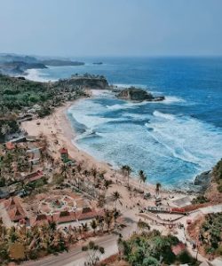 Pantai Klayar Pacitan