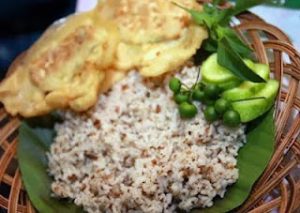 Nasi tutug oncom Tasikmalaya